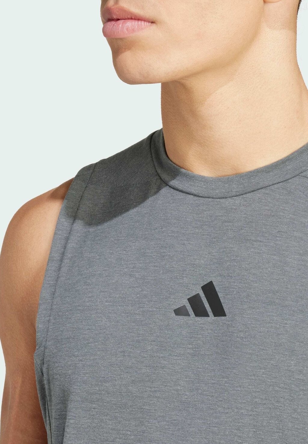 Топ Designed For Workout Adidas, цвет dgh solid grey — фото 3