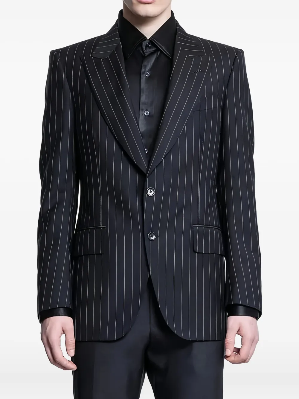 

Однобортный пиджак в тонкую полоску TOM FORD, черный