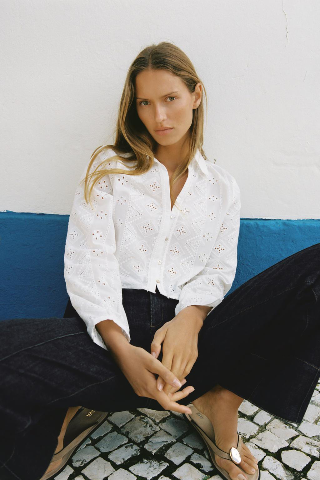 

Рубашка с ажурной вышивкой ZARA, белый