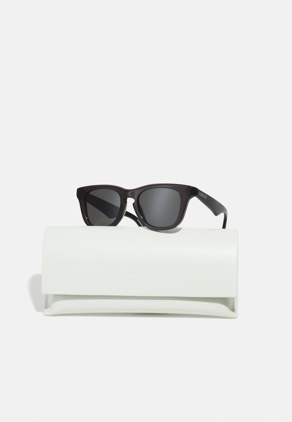 

Солнцезащитные очки Sunglasses Unisex Burberry, серые