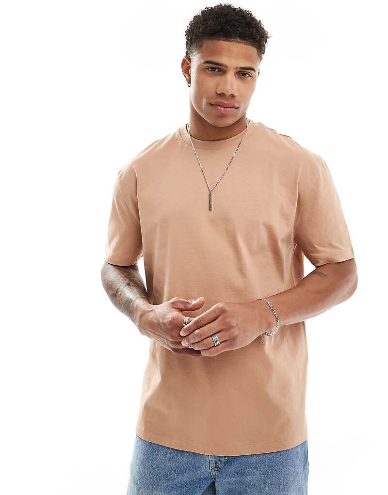 

Светло-коричневая базовая футболка свободного кроя ASOS DESIGN