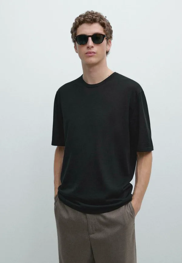 Базовая футболка с коротким рукавом Massimo Dutti, Black