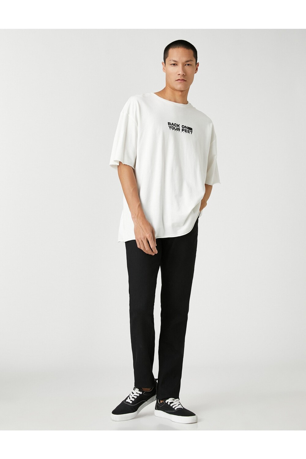 

Джинсы SLIM STRAIGHT CHADWICK черные - Koton, черный