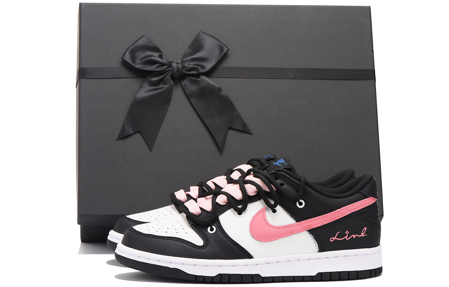 

Кроссовки Nike Dunk Skateboard Shoes Women's Low-Top Pink Black