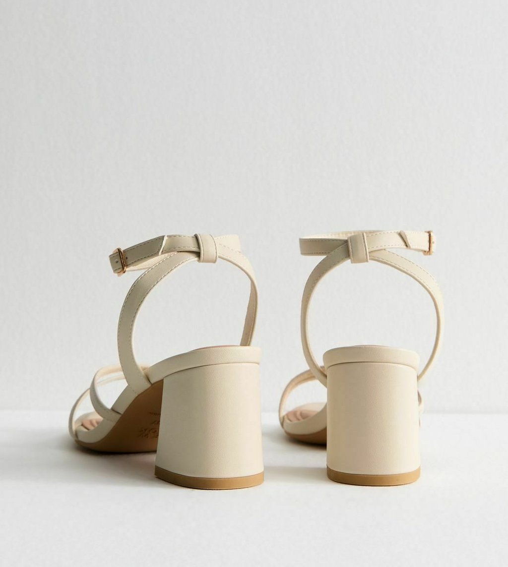 Босоножки на высоком каблуке WIDE FIT BLOCK HEEL New Look Wide Fit, кремовый — фото 3