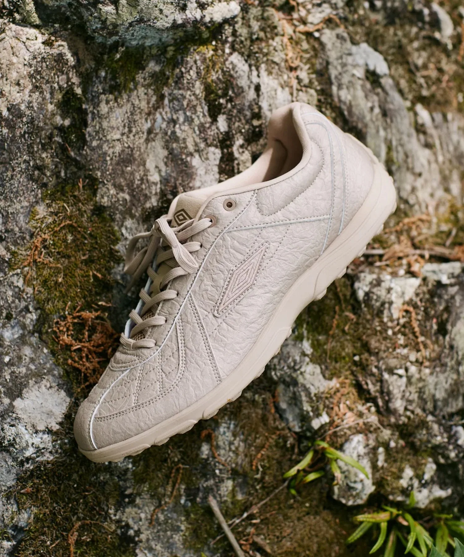 Мужские кроссовки из искусственной кожи White Mountaineering x Umbro Motor A1 бежевые