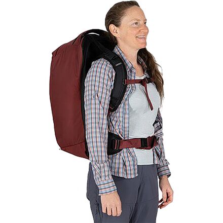 

Рюкзак Fairview 40 л — женский Osprey Packs, цвет Zircon Red