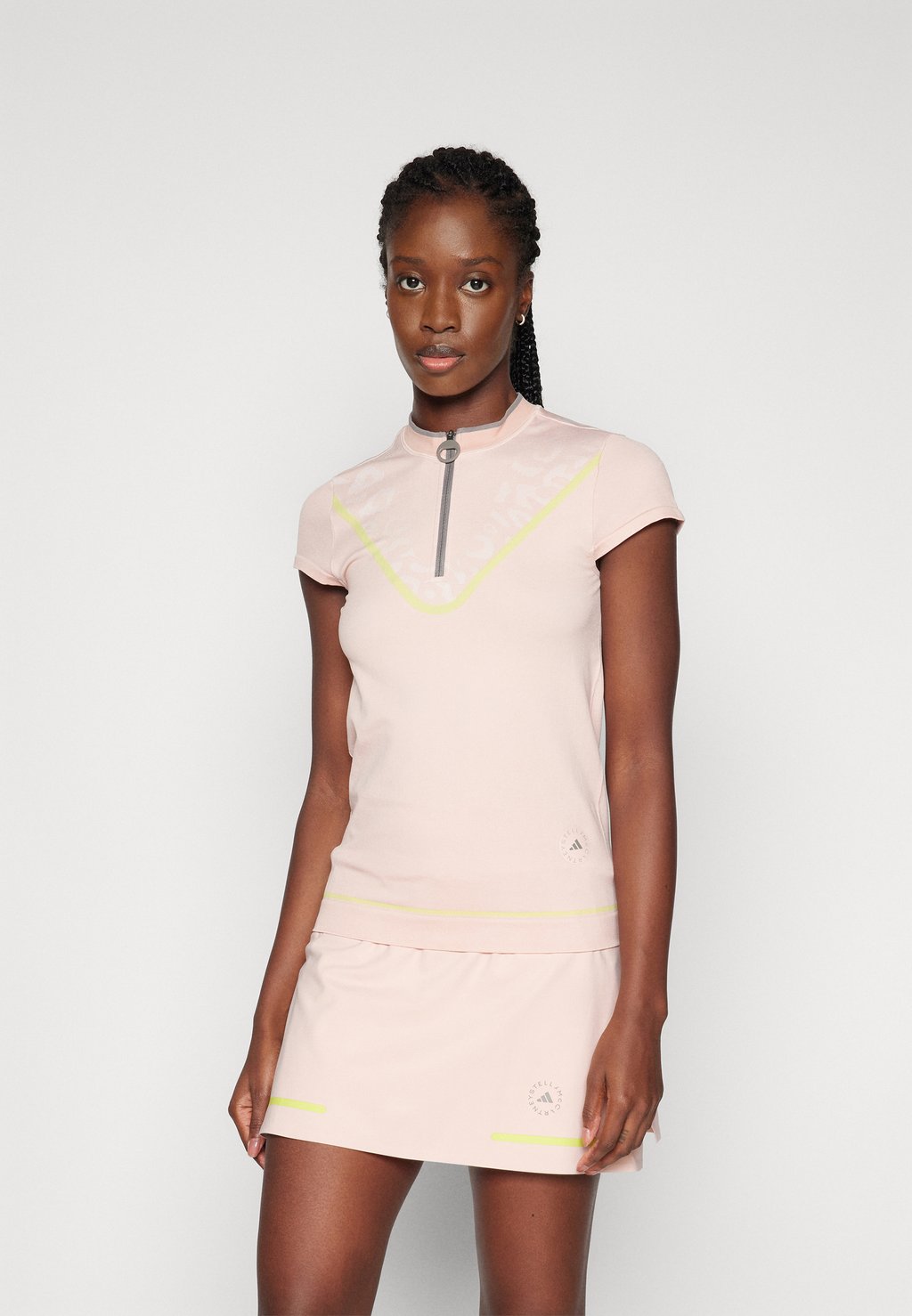 

Базовая футболка GOLF adidas by Stella McCartney, розовый