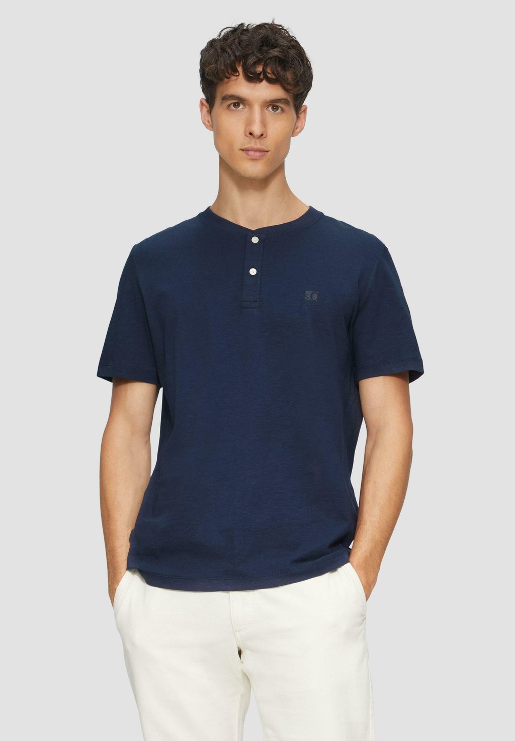

Базовая футболка HENLEY s.Oliver, темно-синий