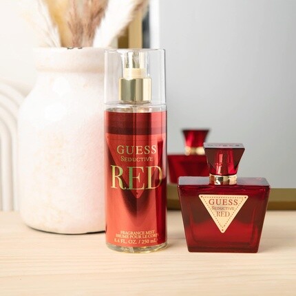 Guess Seductive Red Fragrances Подарочный набор из трех предметов для женщин — фото 2