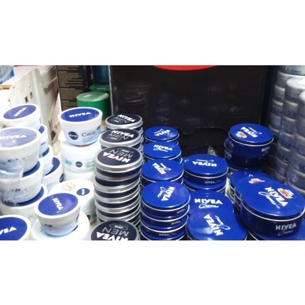 

НАСТОЯЩИЙ оригинальный немецкий крем для рук NIVEA Skin в большой синей банке
