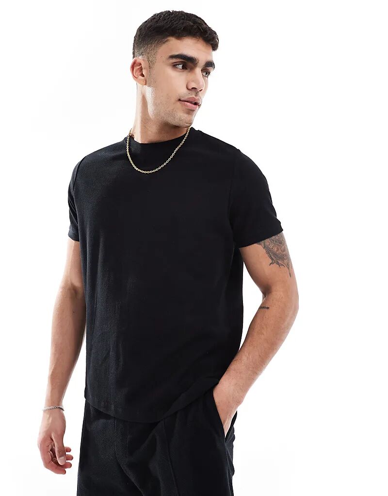 

Футболка Bershka с короткими рукавами, фактурная, черного цвета