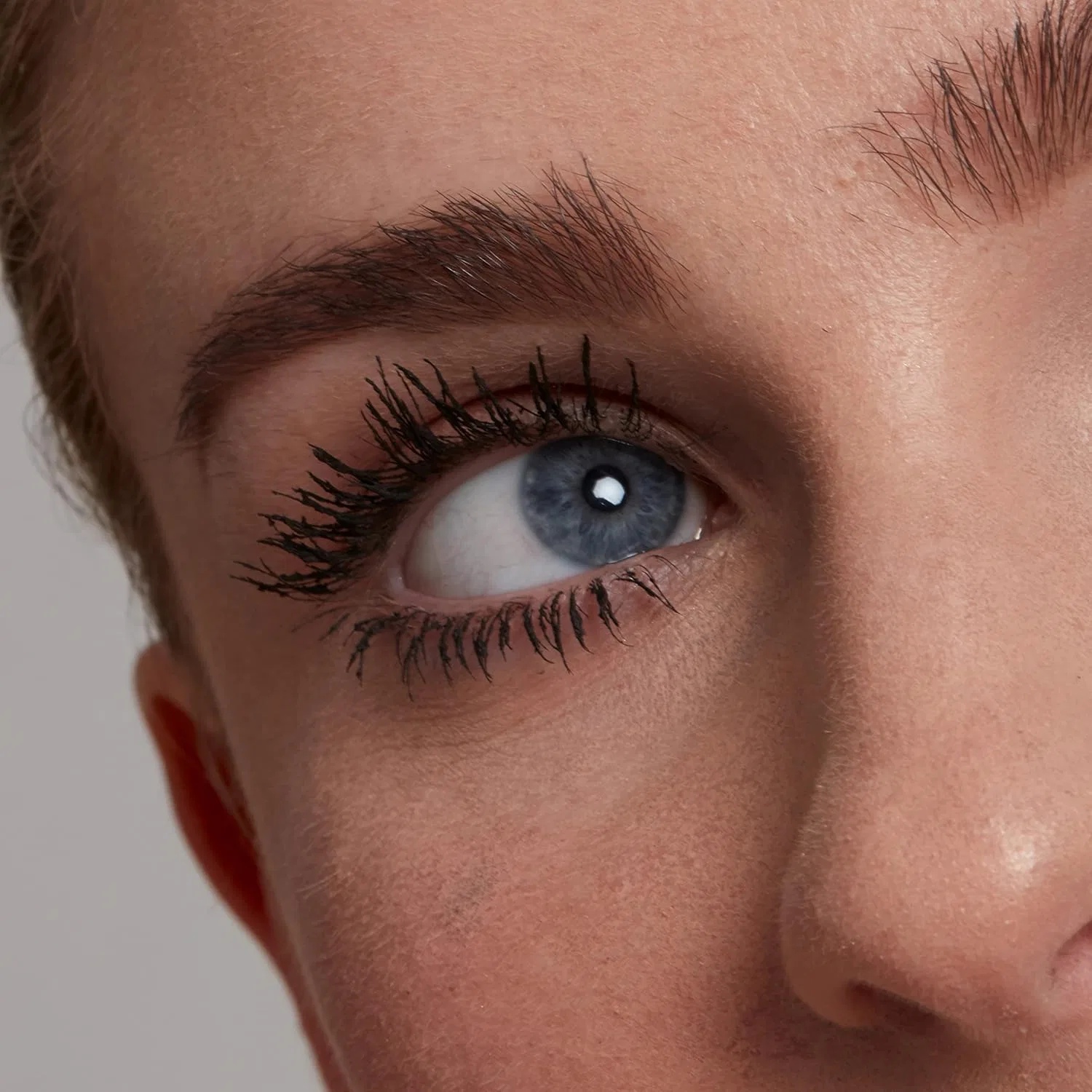 Бустер для ресниц «On The Rise Lash Booster» от NYX Professional Makeup Nyx Professional Makeup, Grey — фото 4