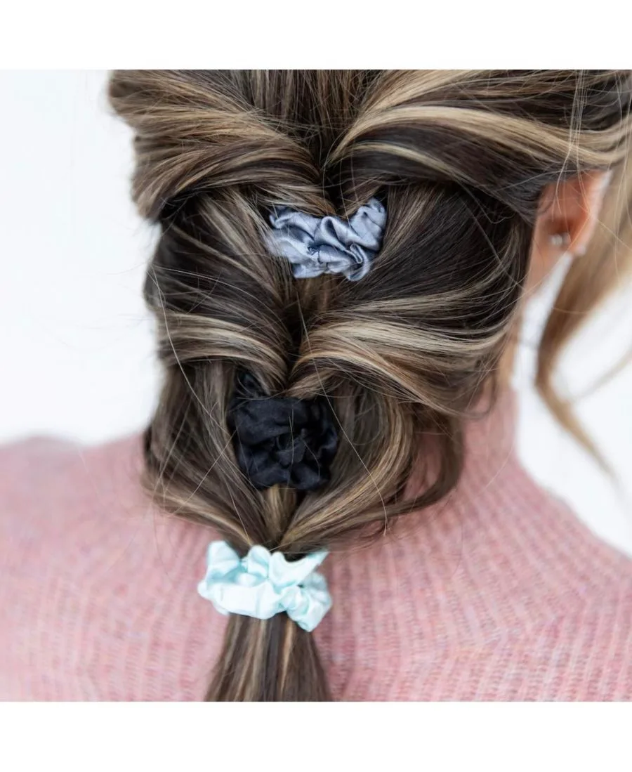 Headbands of Hope Женский набор атласных резинок для волос - черный, серый, светло-голубой — фото 4