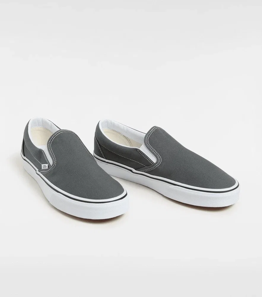 Сникерсы низкие Ua Classic Slip-On Vans, серый