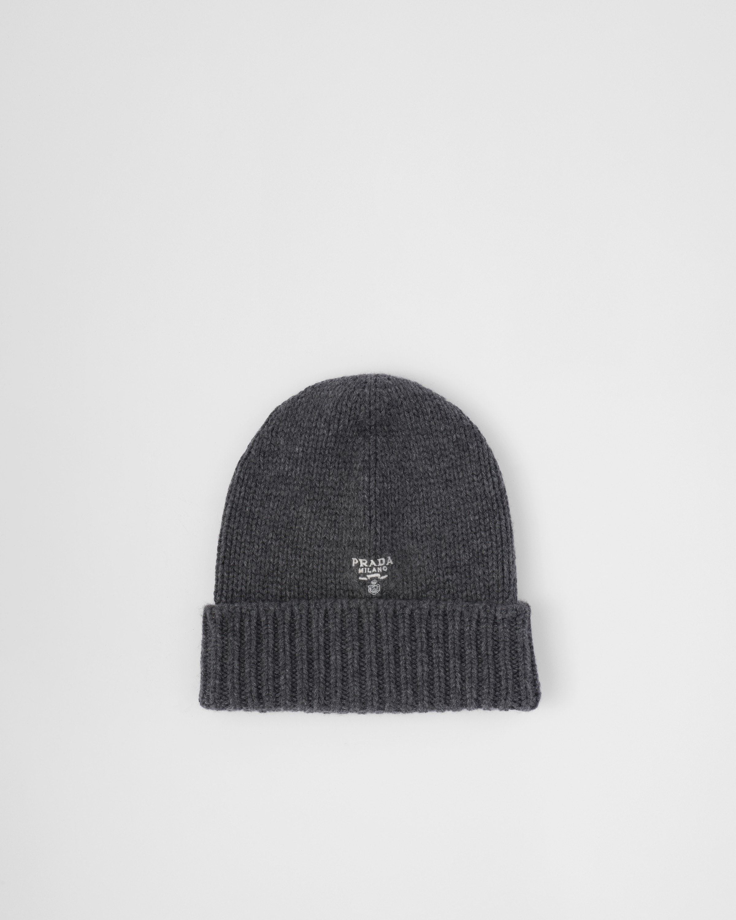 

Кашемировая шапка Prada, серый