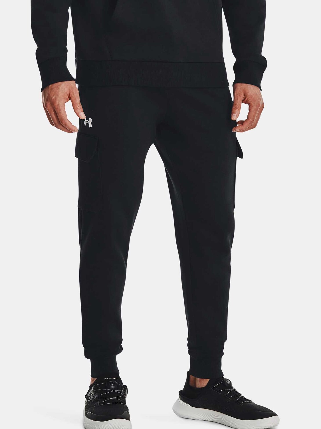 

Спортивные брюки Under Armour Rival Fleece Cargo, черный