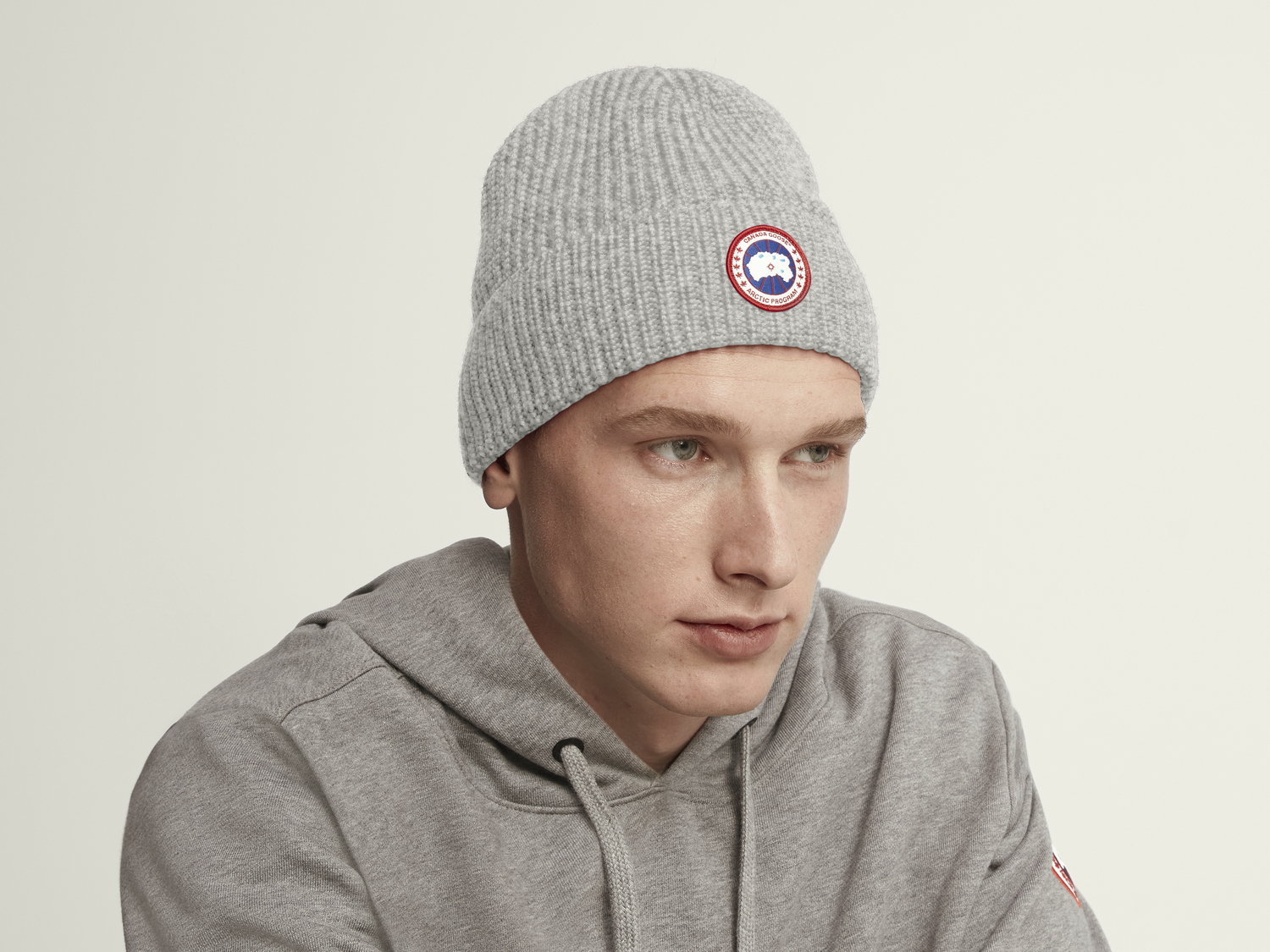 

Шапка Canada Goose Rib, Mist Grey