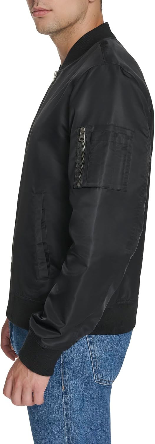 Легкая мужская куртка-бомбер Levi's MA-1 Flight на молнии, Black Classic Unfilled — фото 3