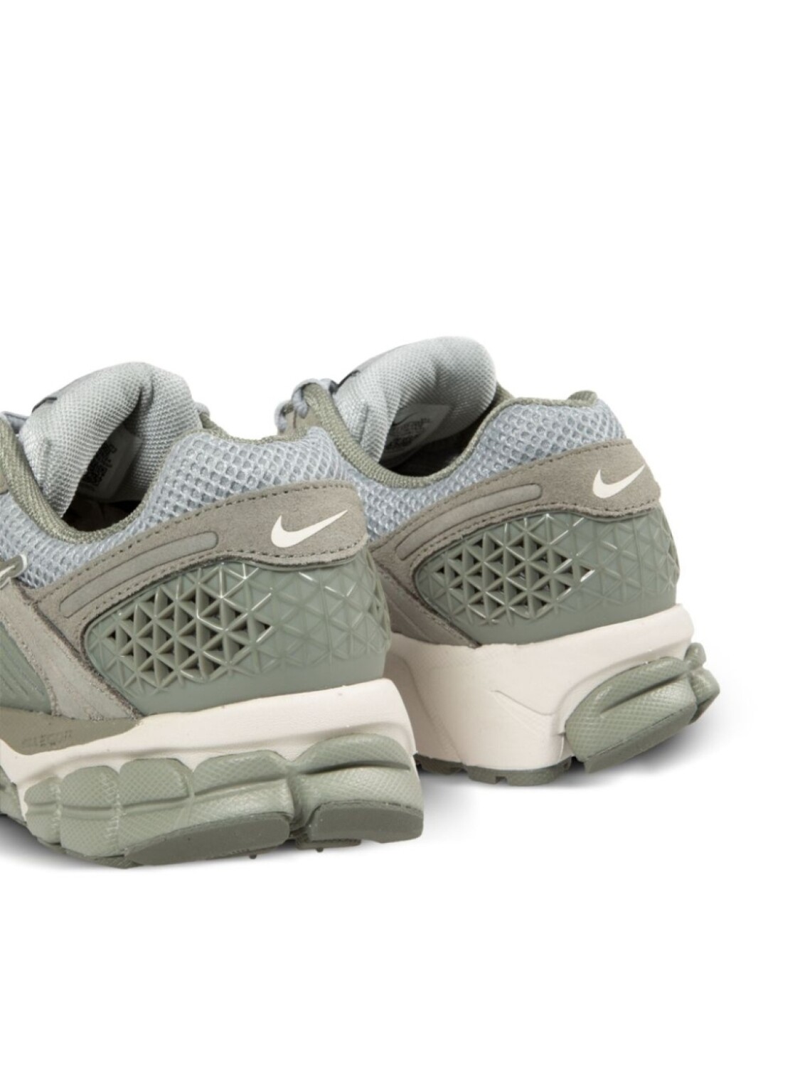 Кроссовки Zoom Vomero 5 Nike, зеленый — фото 3