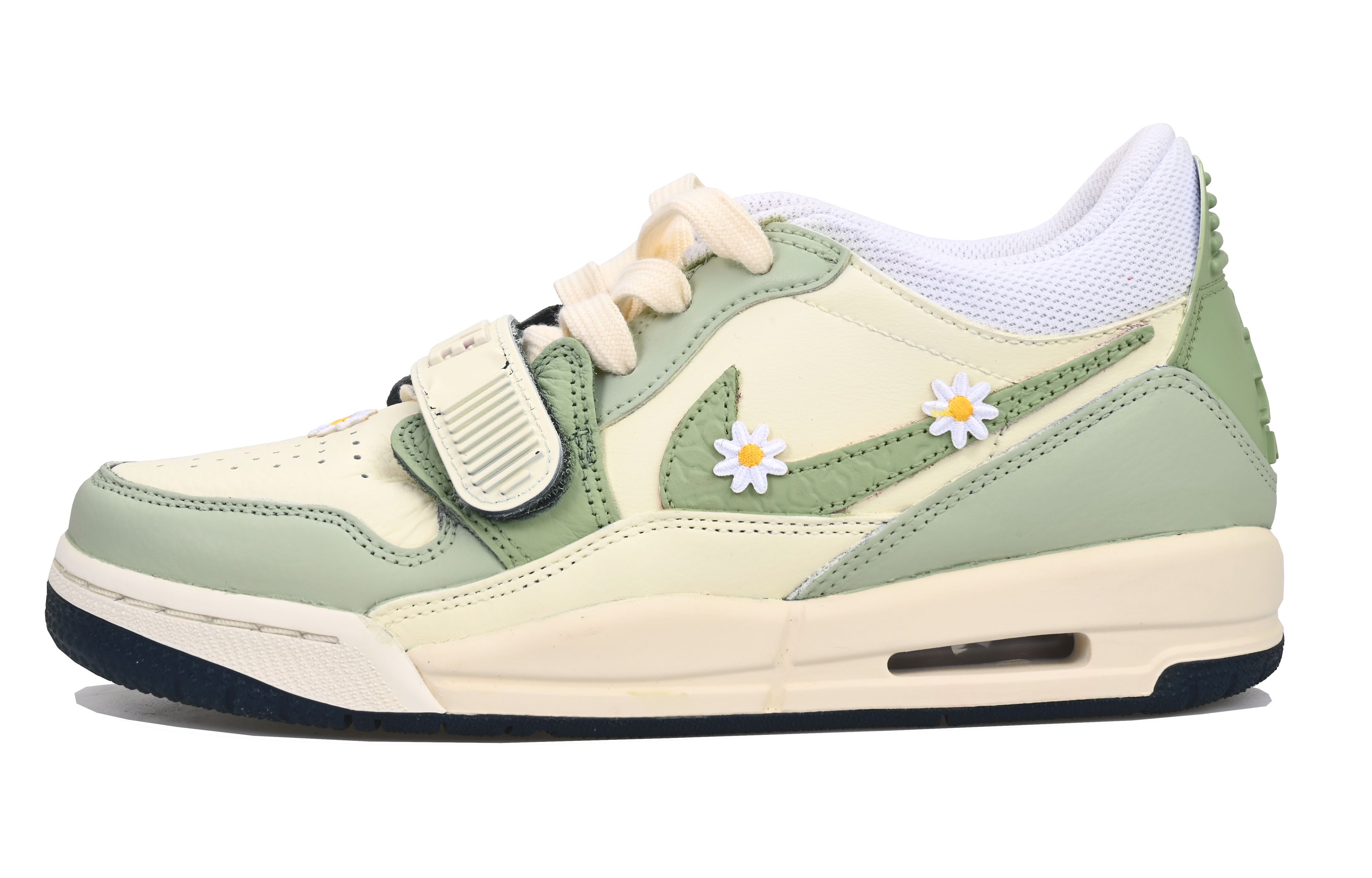 

Женские баскетбольные кроссовки Jordan Legacy 312 Vintage, Light Green