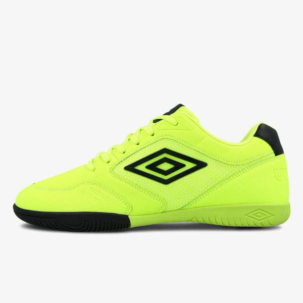 

Кроссовки защитник Umbro