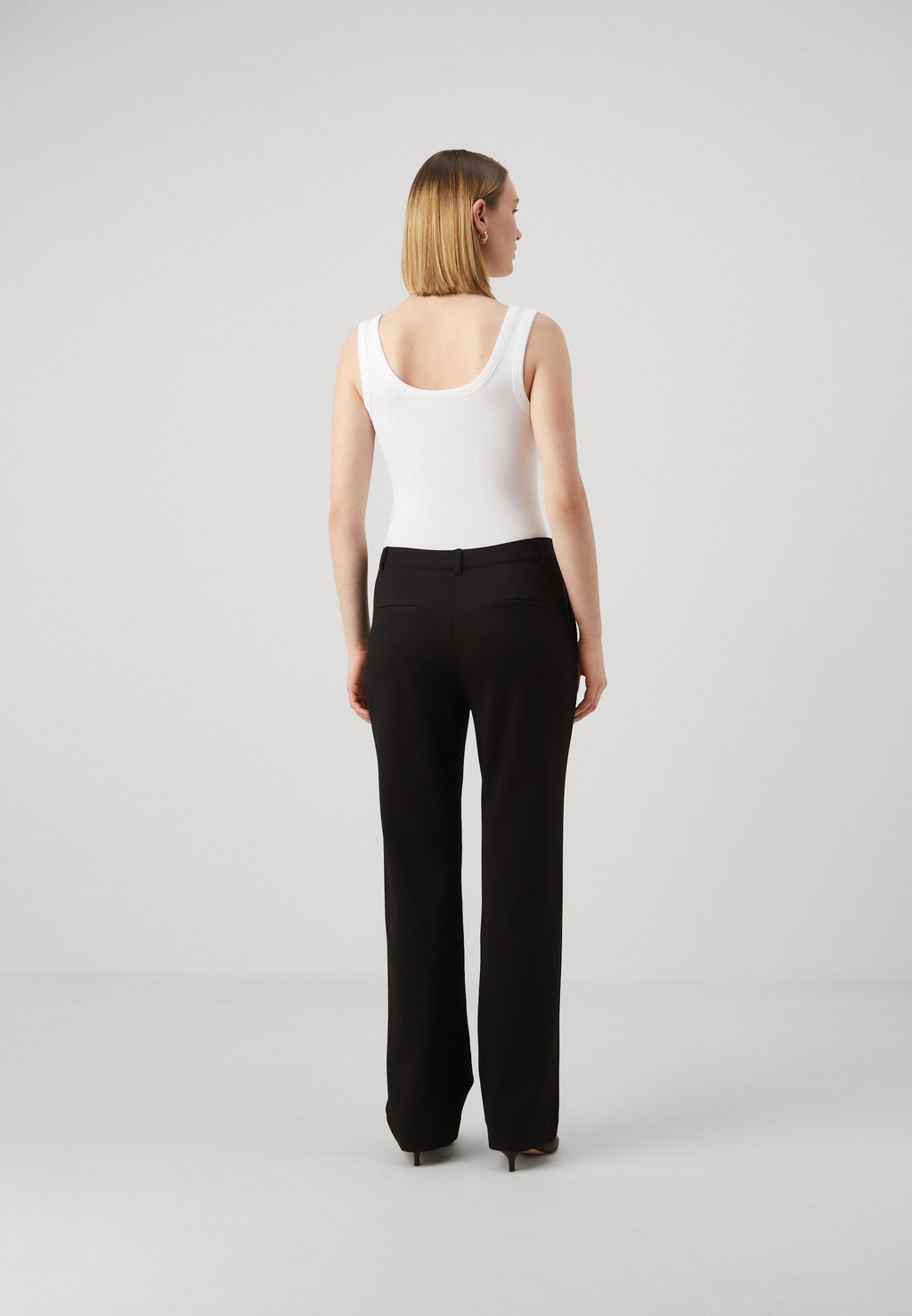 

Брюки ZOE PANTS Guess, черный