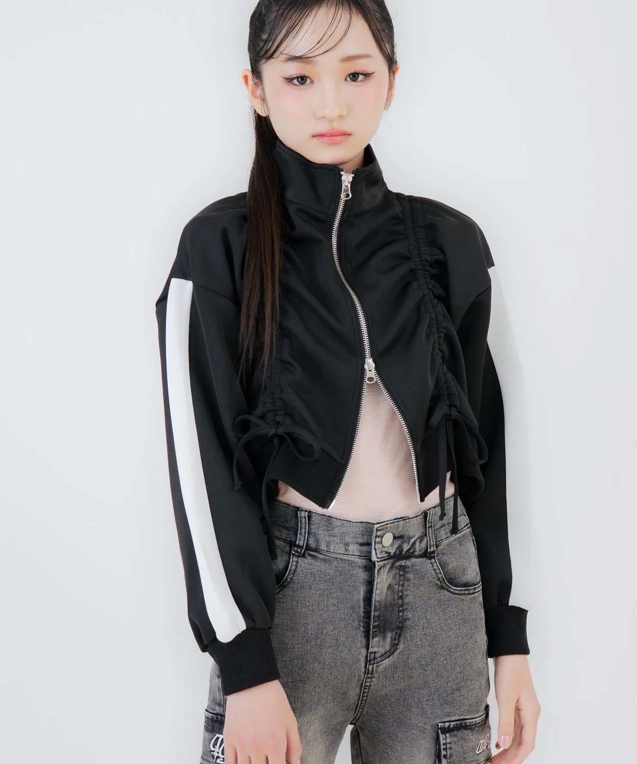 Блузон с шарровкой спереди, Polyester, короткий, без капюшона, черный