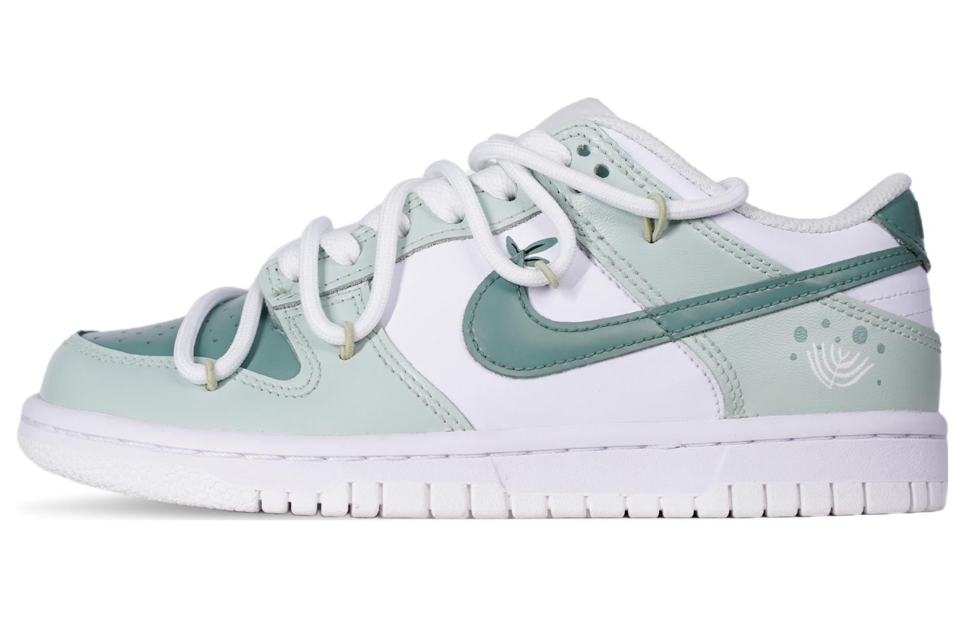 

Кроссовки Nike Dunk Skateboard Shoes Women's Low-Top Light Green/White