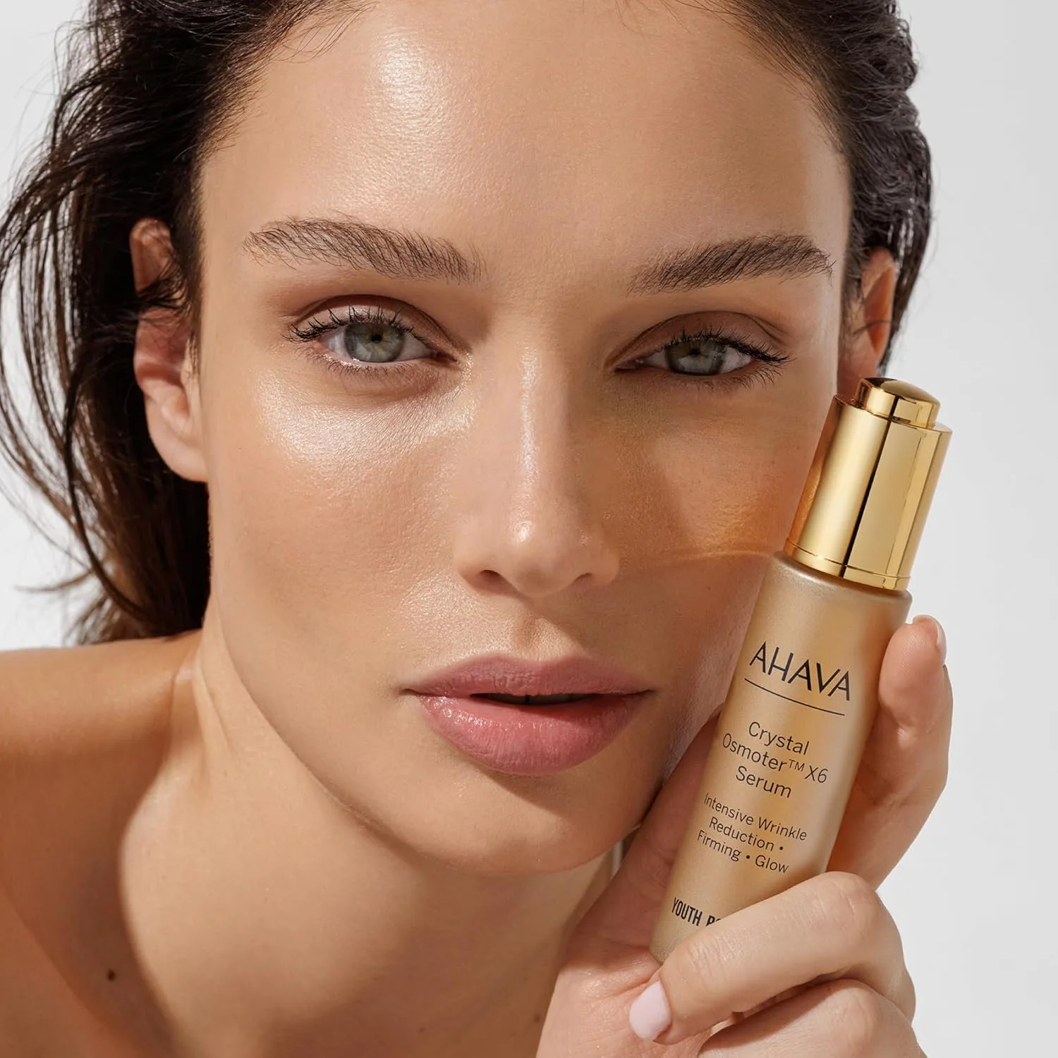 Набор AHAVA Crystal Osmoter X6 Serum Duo, 1 Fl.Oz x 2 - увлажняющая сыворотка с минералами Мертвого моря и осмотером для сияния, упругости и борьбы с морщинами — фото 3