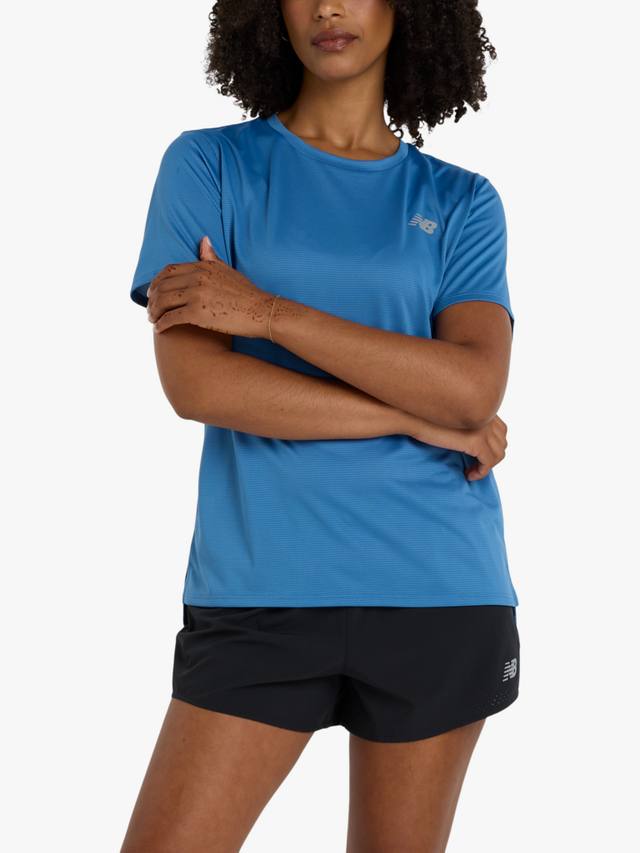 

Женская спортивная футболка essentials New Balance, цвет Sea Stone