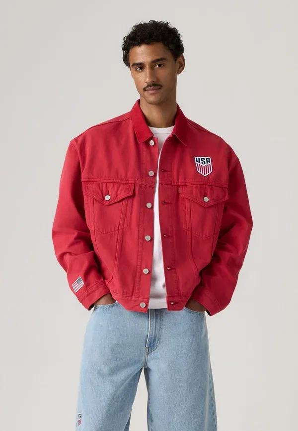 Куртка джинсовая футбольная Levi'S Type III Trucker, красный