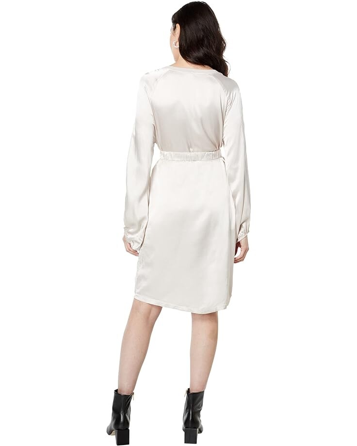 

Платье LAmade Unforgettable Belted Dress, цвет Oyster