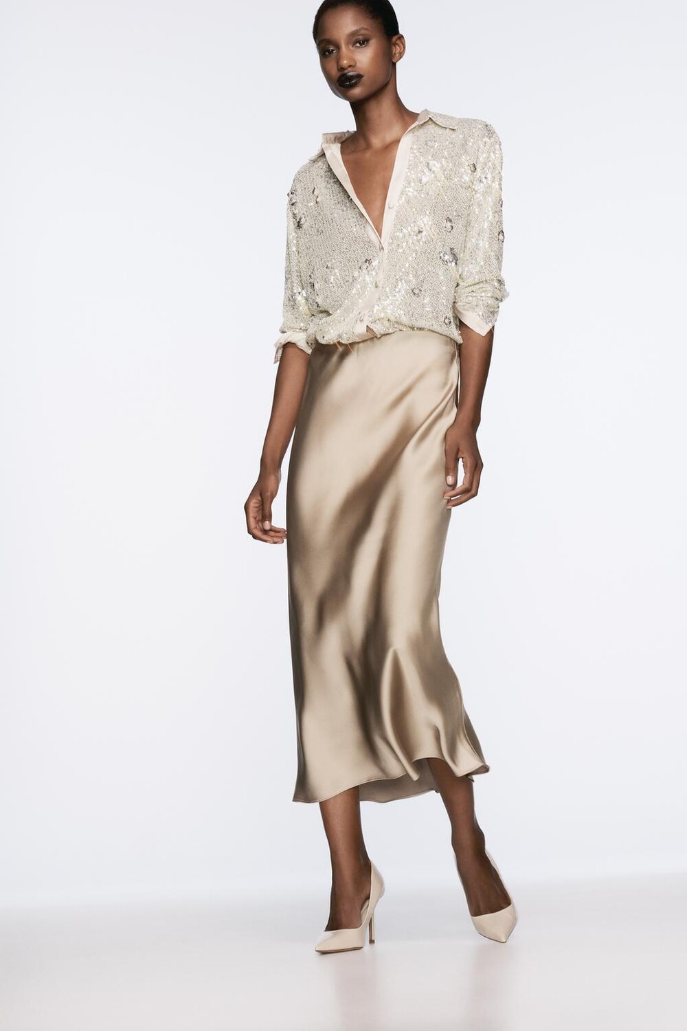 

Атласная юбка миди ZARA, цвет caramel