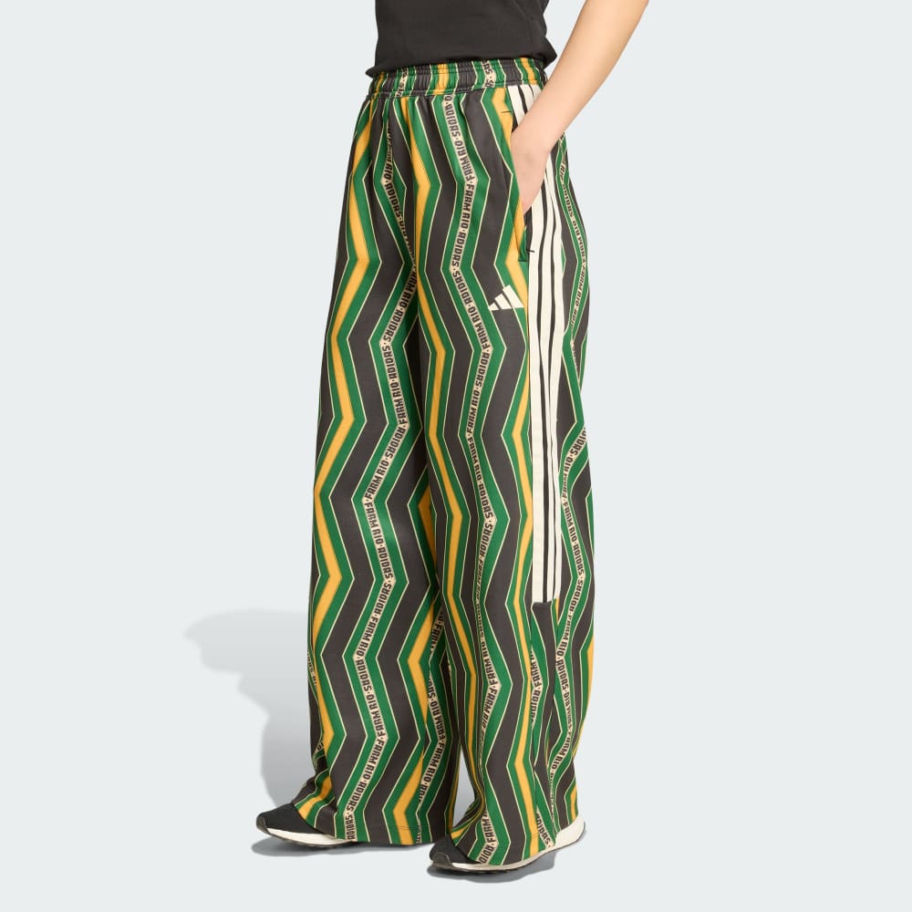

Спортивные брюки Adidas x FARM Tiro Track Pants, цвет Black/Amazon Green/Preloved Yellow