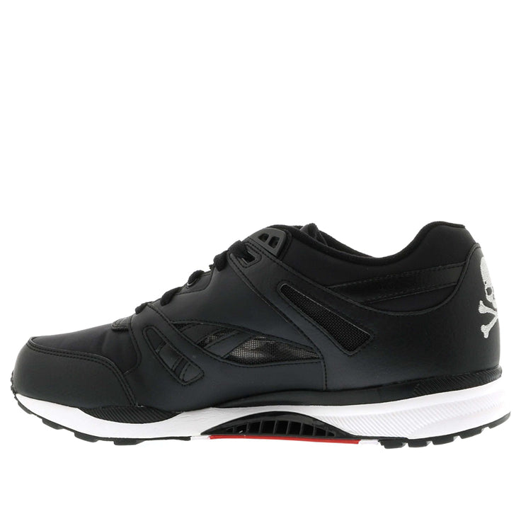 

Спортивные кроссовки Reebok Mastermind x Ventilator, черный