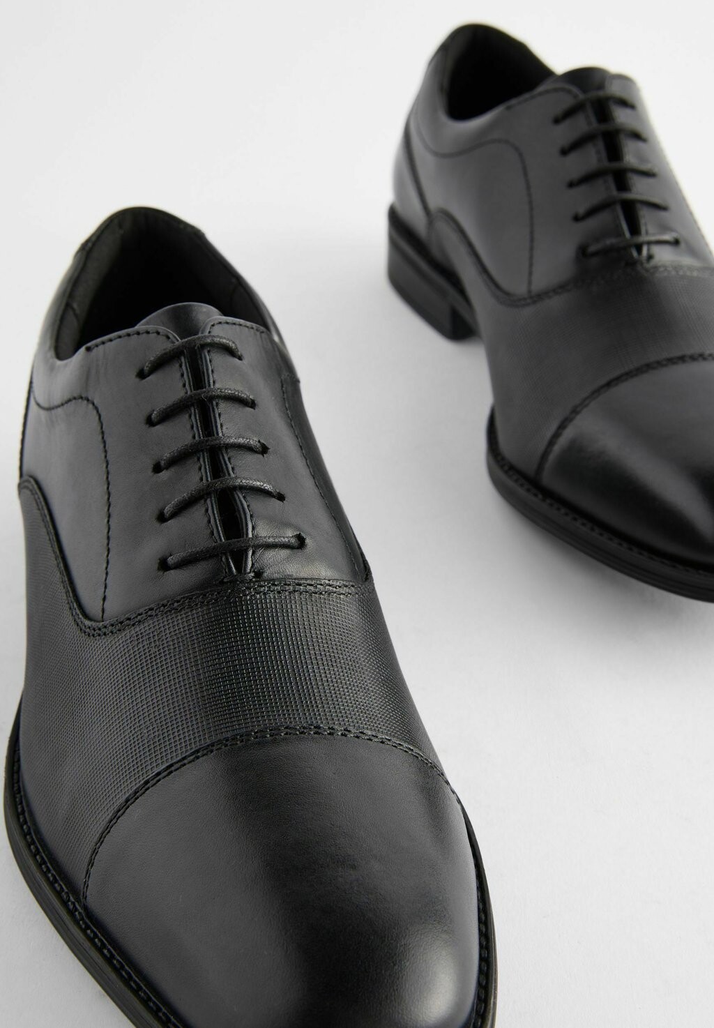 

Ботинки OXFORD TOECAP, REGULAR FIT Next, черный