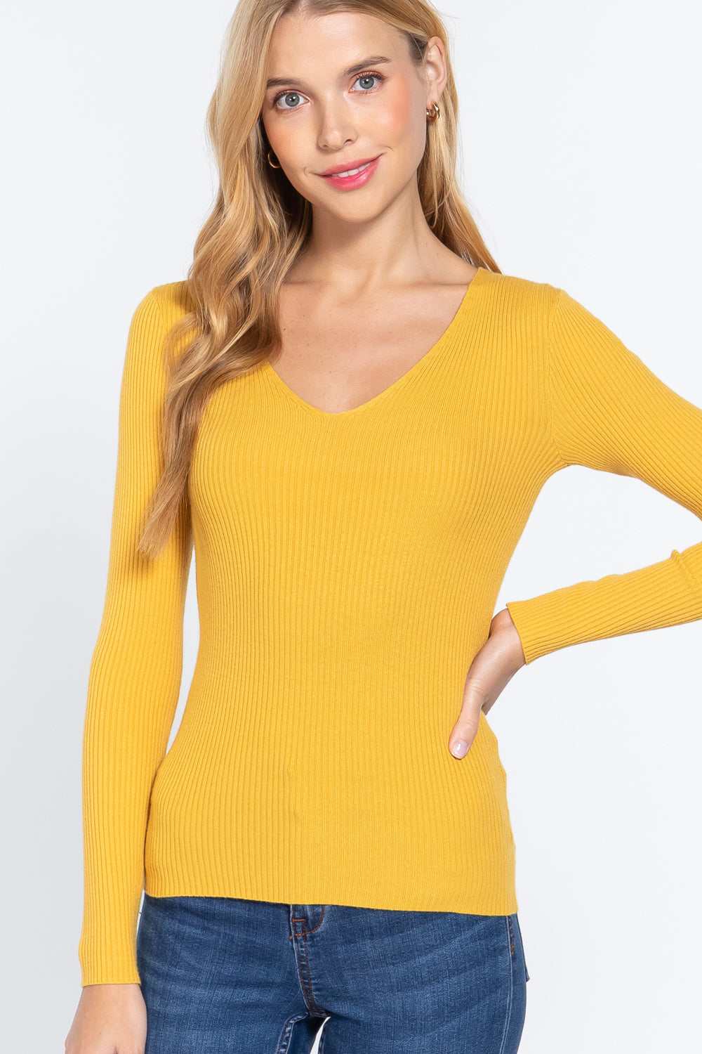 

Свитер из вискозы в рубчик с V-образным вырезом FASHNZFAB, цвет honey mustard
