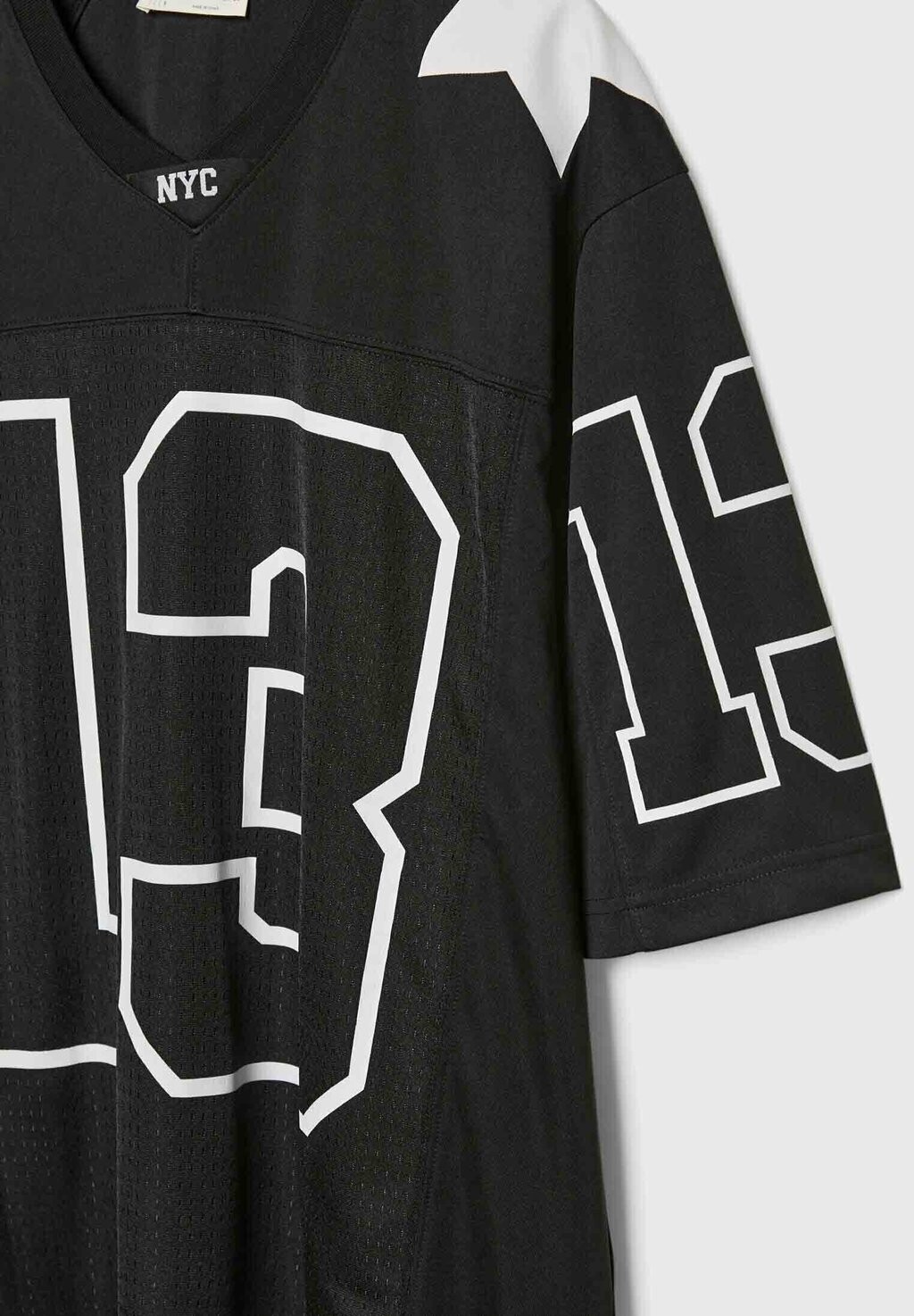 

Принт на футболке FOOTBALL Stradivarius, черный