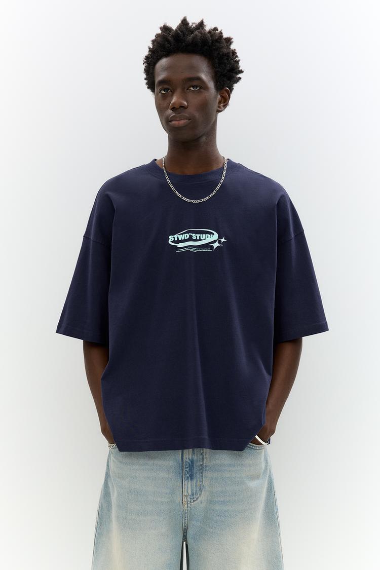 

Футболка студии Stwd Pull And Bear, синий