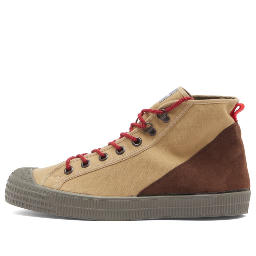 

Кроссовки Star dribble hiker Novesta, цвет sezam