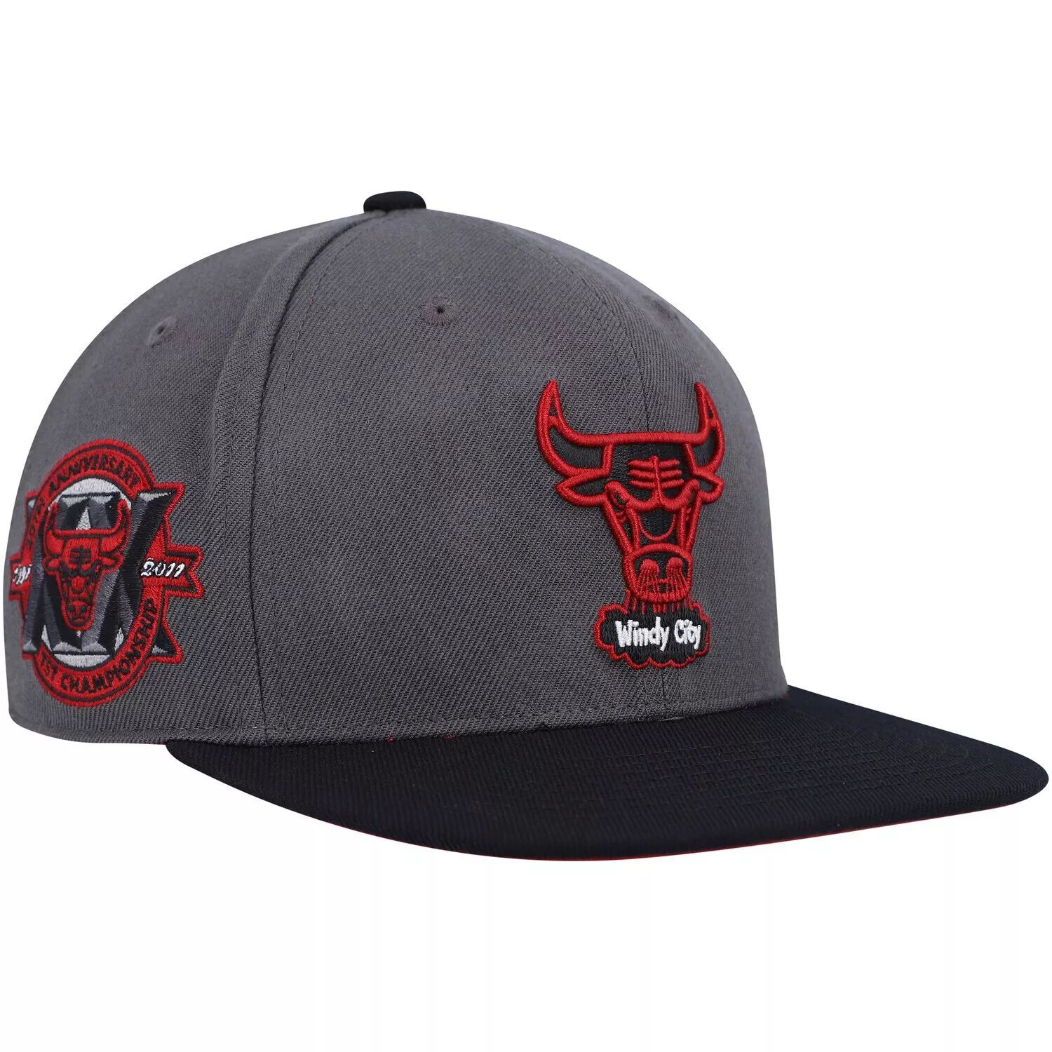 

Мужская серая шляпа Mitchell & Ness Chicago Bulls Hardwood Classics Born & Bred