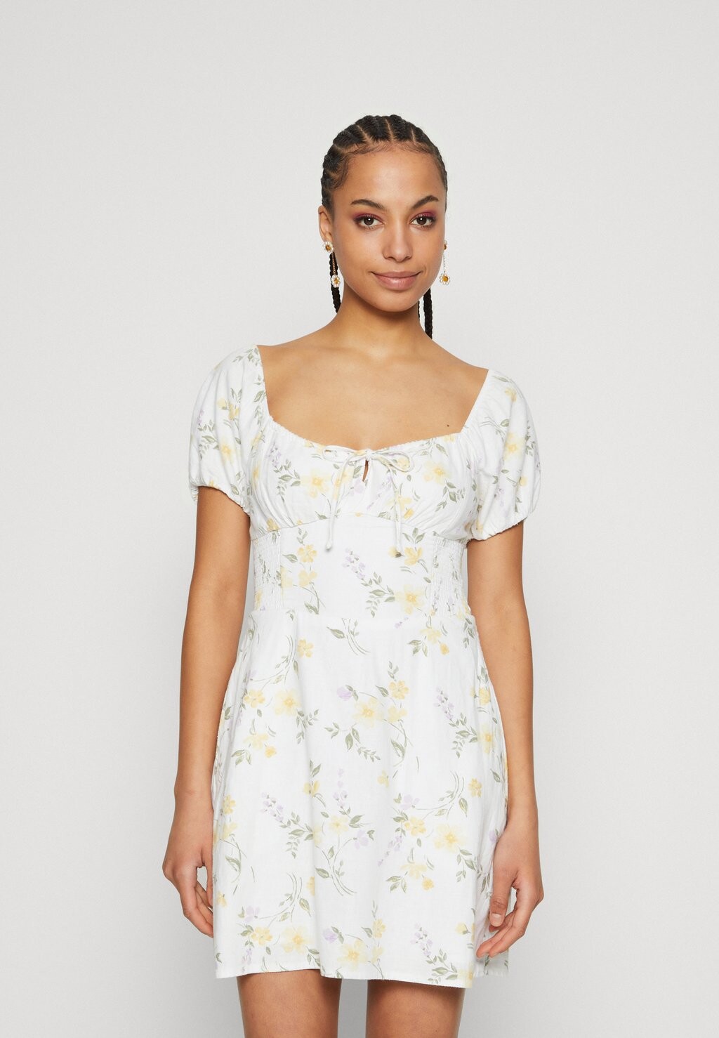 

Дневное платье SOFIA DRESS Hollister Co., цвет white