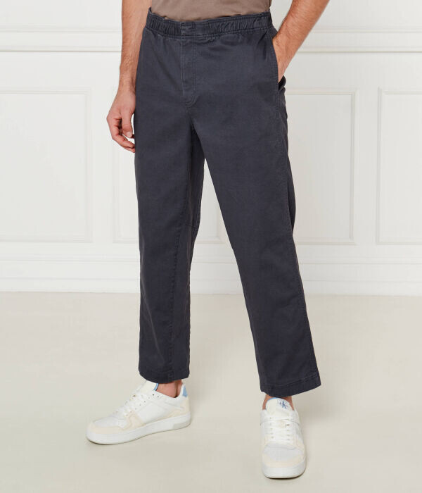

Брюки-чинос мужские Calvin Klein Jeans свободного кроя, черный