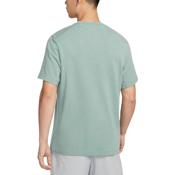 Футболка dri-fit primary training t-shirt asia sizing 'bicoastal' Nike, мультиколор — фото 2