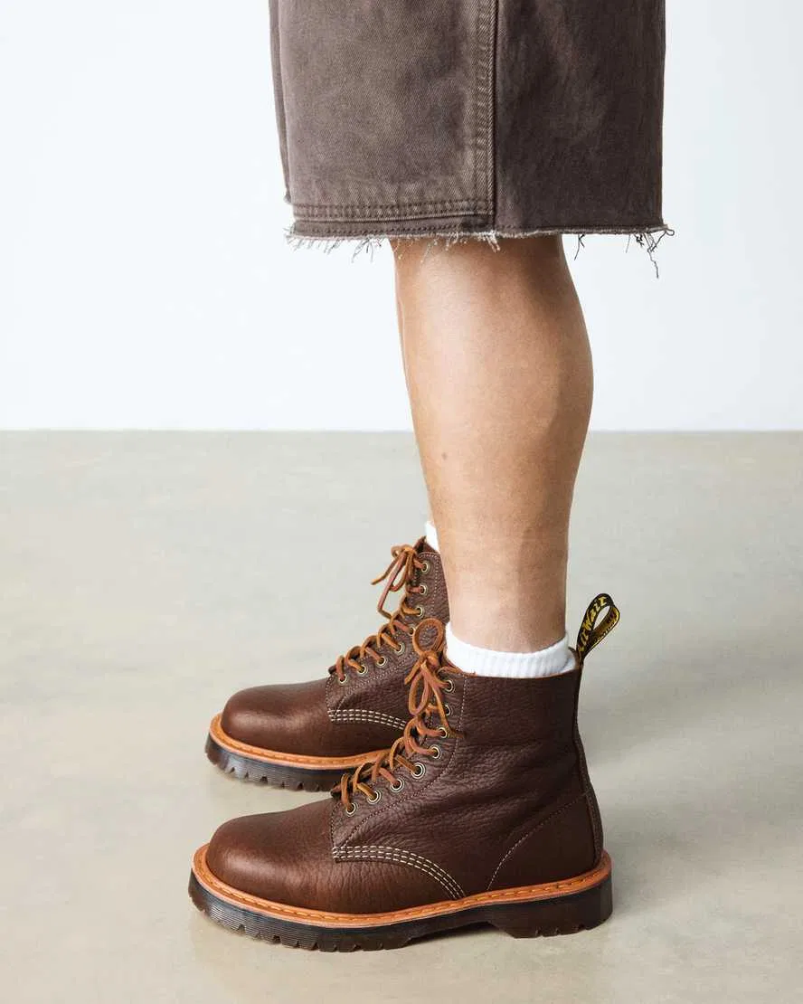 1460 Ботинки из натуральной кожи с зернистой текстурой Dr Martens, коричневый — фото 2