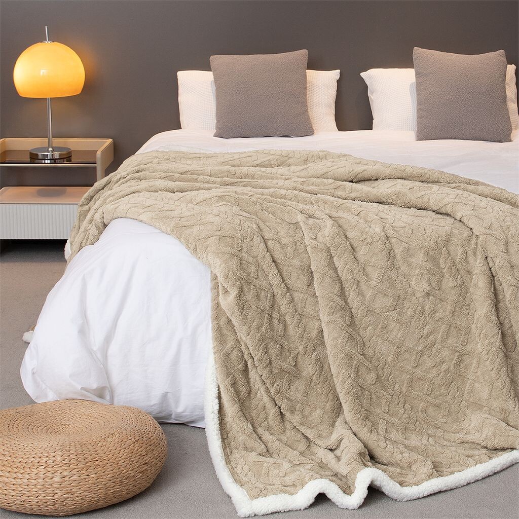 

Пушистый плед Sherpa, плед Skandi двусторонний, плед Skandi 150х200см Paco Home, коричневый