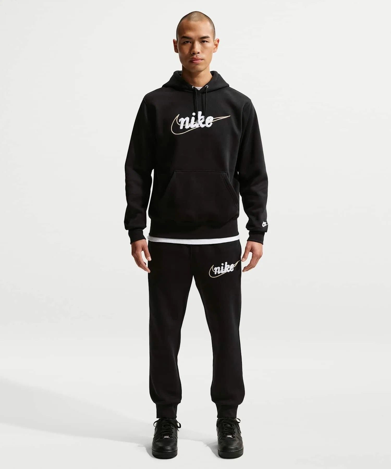 Мужские флисовые спортивные брюки Nike Sportswear Club IF0700-010, черные.