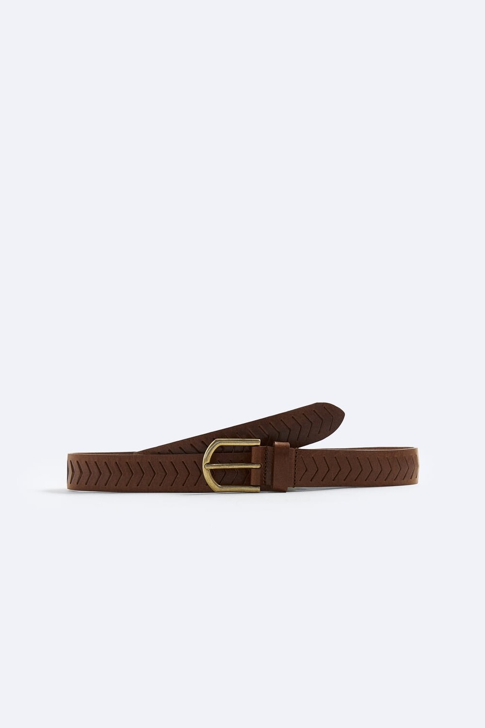 

Ремень из кожи с тиснением ZARA
