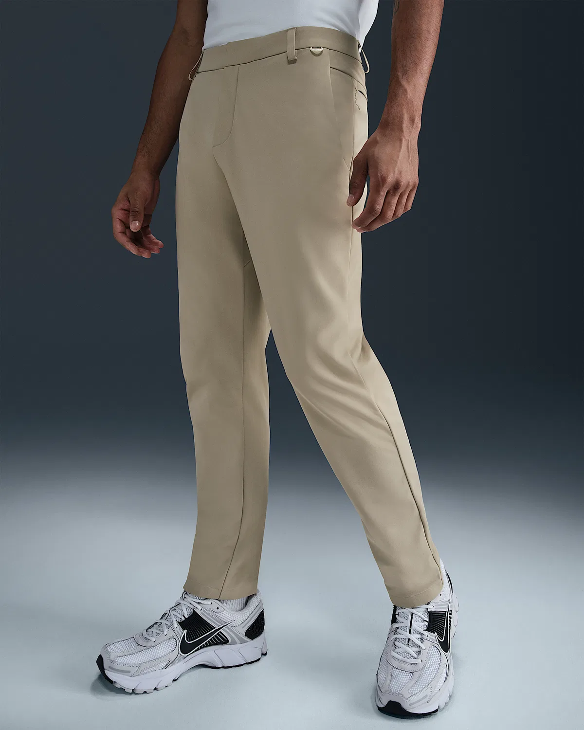 Мужские брюки-чинос Dri-FIT Slim Nike 24.7 PerfectStretch, Desert Khaki/Sail/Khaki — фото 2